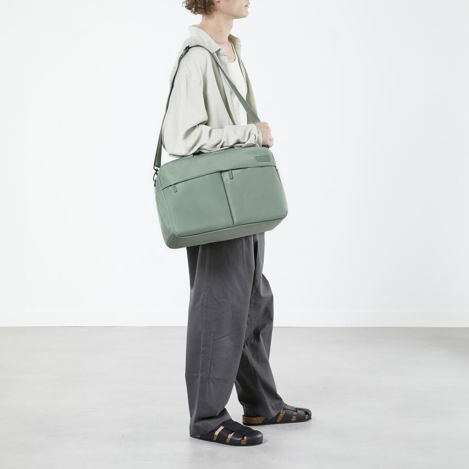 City Plume 24H Bag 2.0 in the color Dry Sage. image number 6